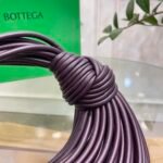 The new autumn and winter Jodie Lamian Noodles handbag - Image 5