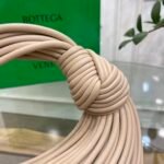 The new autumn and winter Jodie Lamian Noodles handbag - Image 5