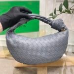 Bottega Veneta new Jodie (sheepskin) handbag crossbody bag - Image 5