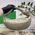 Bottega Venetanew Jodie (sheepskin) handbag crossbody bag - Image 9