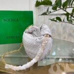 Bottega Venetahandbag - Image 2