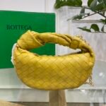 Bottega Venetahandbag - Image 3