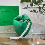 Bottega Venetahandbag - Image 2