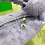 Bottega Venetanew Jodie (sheepskin) handbag crossbody bag - Image 8