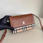 Burberry shoulder bag - Image 2