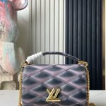 Louis Vuitton Black Gradient Full Leather Ling Grid Chain Bag