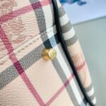 Burberry most classic mother and child bag shopping bag - Image 8