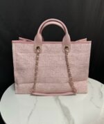 Chanel shopping bag - Image 2