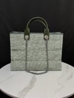 Chanel shopping bag - Image 2