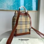 Burberry backpack - Image 3