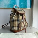 Burberry backpack - Image 2