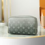Locker Dopp Kit toiletry bag