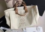 Chanel beach bag - Image 2