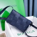 Bottega Venetacrossbody bag - Image 3