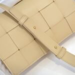 The new CASSETTE crossbody bag - Image 7