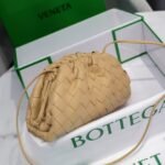 Bottega Venetacloud bag - Image 3