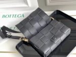Bottega Venetashoulder bag - Image 6