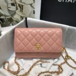 ChanelChain bag