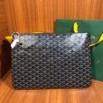 GOYARD toiletry kitbag