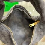 Bottega Venetanew (suede) handbag crossbody bag - Image 8