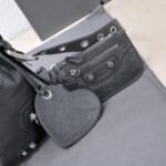 Balenciaganew small water bucket machine bag - Image 8