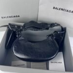 Balenciaga underarm bag - Image 2