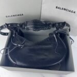 Balenciaga underarm bag - Image 2