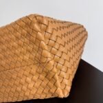 Bottega Veneta (Large 51cm)  Classic handbag - Image 8