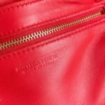 Bottega Veneta, mini shoulder bag - Image 8