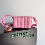 Bottega Veneta, mini shoulder bag