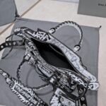 Balenciaga underarm bag - Image 6