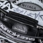 Balenciaga underarm bag - Image 5
