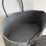 Bottega Veneta(Large 51cm)  Classic handbag - Image 9