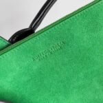 Bottega Venetahandbag - Image 7