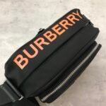 Burberry crossbody bag - Image 6