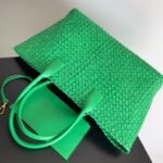Bottega Veneta Classic handbag - Image 2