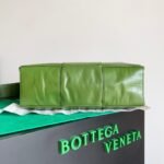 Bottega Venetacamera bag - Image 3