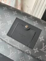 Messenger PM Voyager small messenger bag - Image 6