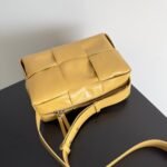 Bottega Veneta camera bag - Image 6