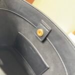 CELINE bucket bag - Image 7