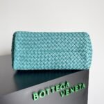 Bottega Veneta"CABAT" bag collection (medium size 32) - Image 4
