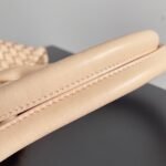 Bottega Veneta"CABAT" bag collection (medium size 32) - Image 3