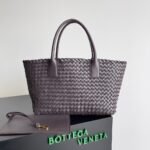 Bottega Veneta"CABAT" bag collection (medium size 32)