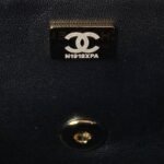 Chanel 23A Diamond handlebag - Image 9