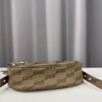 Balenciaga underarm bag - Image 5