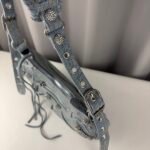 Balenciaga underarm bag - Image 4