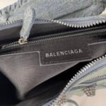 Balenciaga underarm bag - Image 8