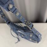 Balenciaga underarm bag - Image 3