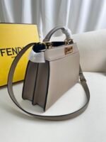 Gray MediumPeekaboo Iseeu leather handbag - Image 2