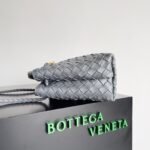 Bottega Venetawoven bag - Image 4